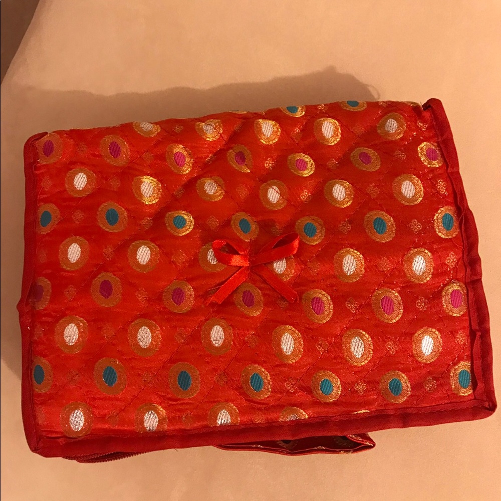 Travel jewelry bags